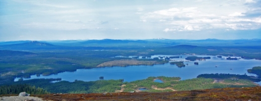 waelder_und_seen_in_lappland