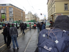 20100214001-199